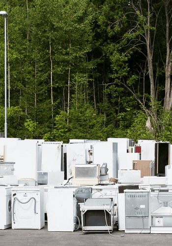 Site with many washing machines and dryers